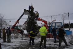Stavění a rozsvícení Vánočního stromu